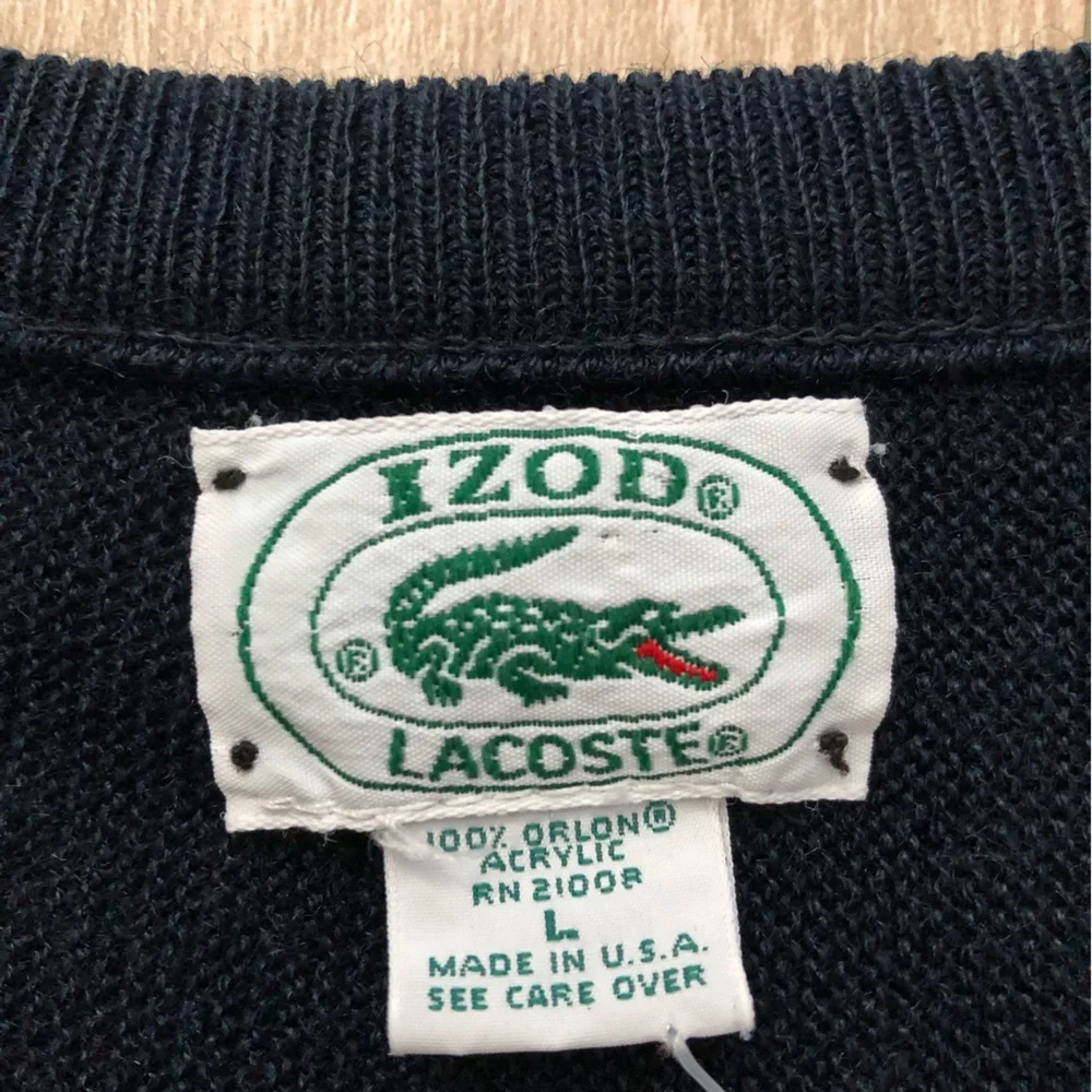 Vintage Izod Lacoste Pullover V Neck Sweater in Navy Size L - Picture 5 of 9